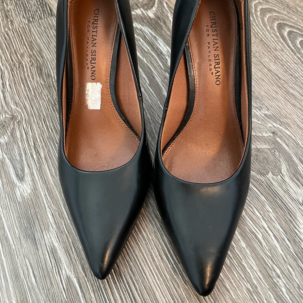 Classic black pumps